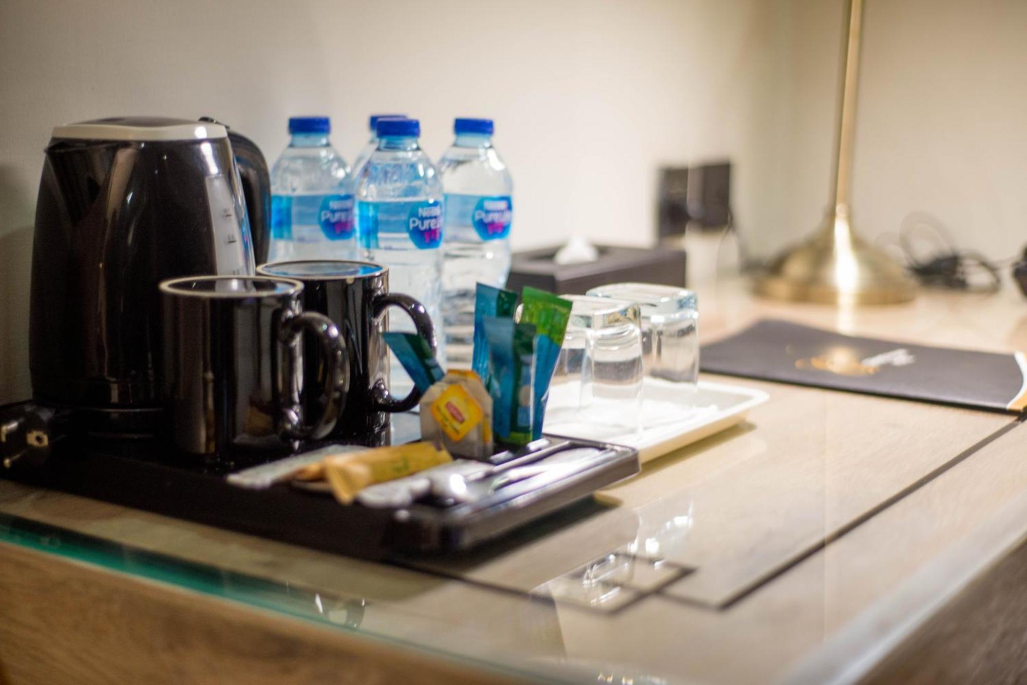 Hotel Dgates Lahore Luaran gambar