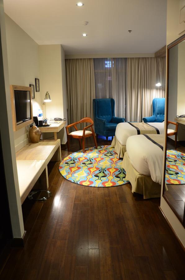 Hotel Dgates Lahore Luaran gambar